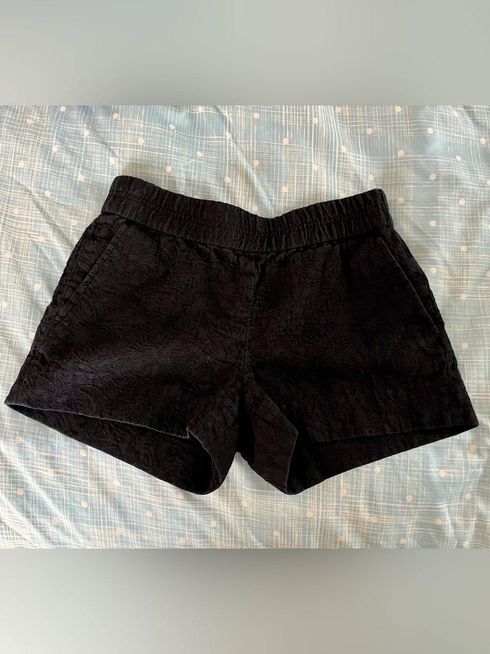 J. Crew Black Textured Women’s Shorts - size 00 (XXS/XS)